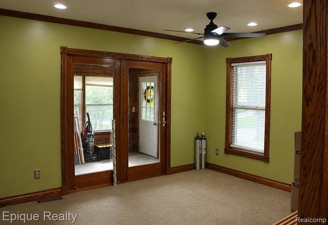 12 Mccoll Street, Yale, MI 48097