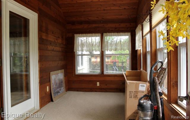 12 Mccoll Street, Yale, MI 48097