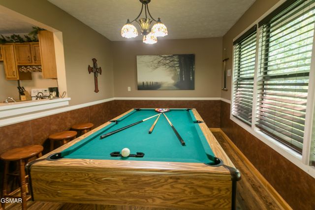 853 Lloyd Huskey Road, Pigeon Forge, TN 37863