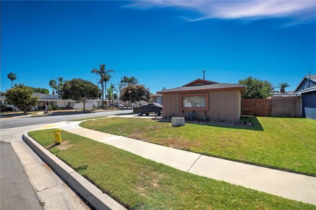 2411 Story, La Habra, CA 90631