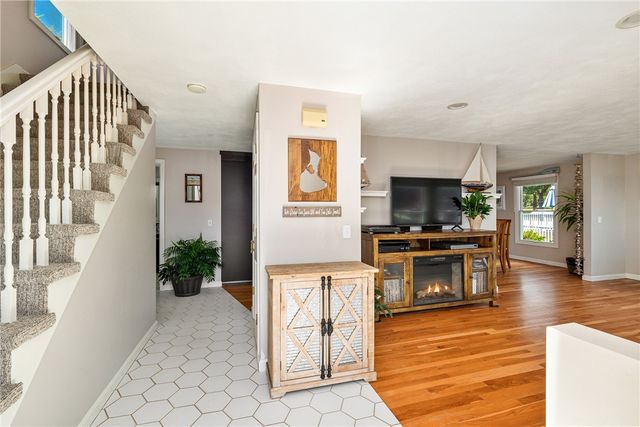 357 Capron Farm Drive, Warwick, RI 02886