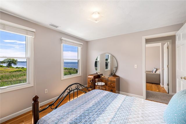 357 Capron Farm Drive, Warwick, RI 02886