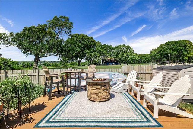 357 Capron Farm Drive, Warwick, RI 02886