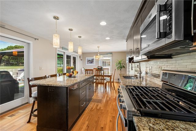 357 Capron Farm Drive, Warwick, RI 02886