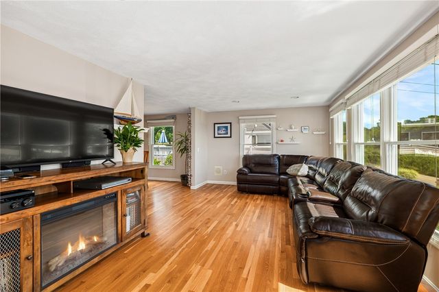 357 Capron Farm Drive, Warwick, RI 02886
