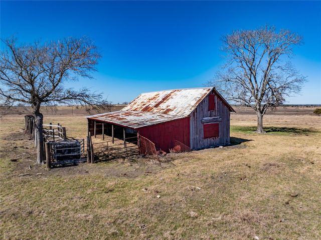3403 Knape Road, La Grange, TX 78945