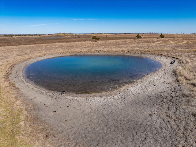 3403 Knape Road, La Grange, TX 78945