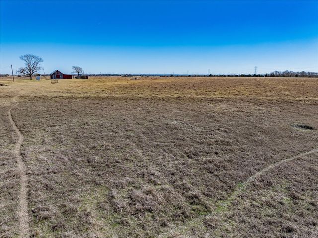 3403 Knape Road, La Grange, TX 78945