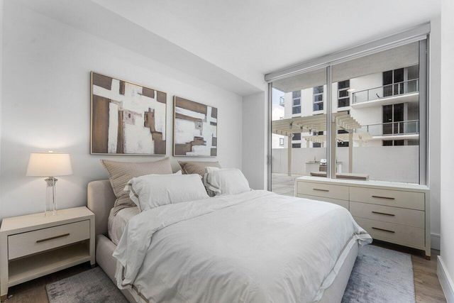220 LAKE SHORE Drive 702, Lake Park, FL 33403