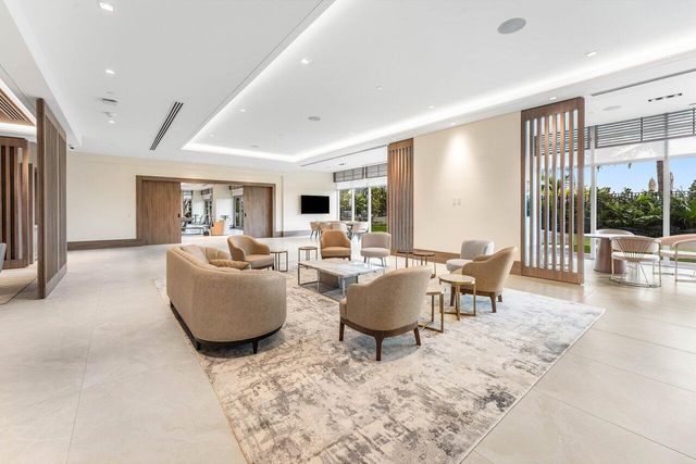 220 LAKE SHORE Drive 702, Lake Park, FL 33403