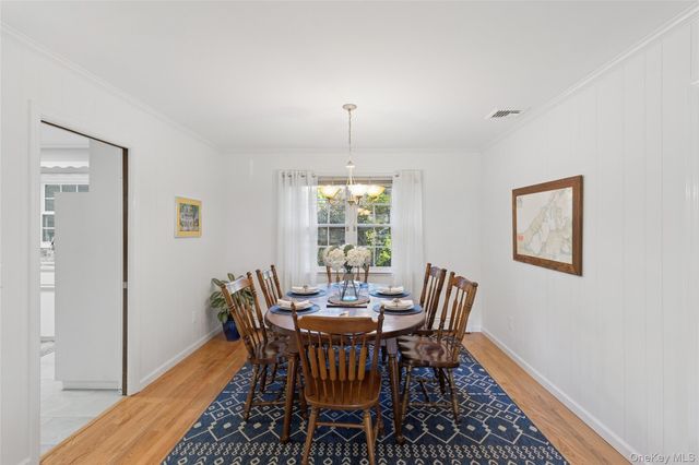 16 Primrose Lane, Aquebogue, NY 11931