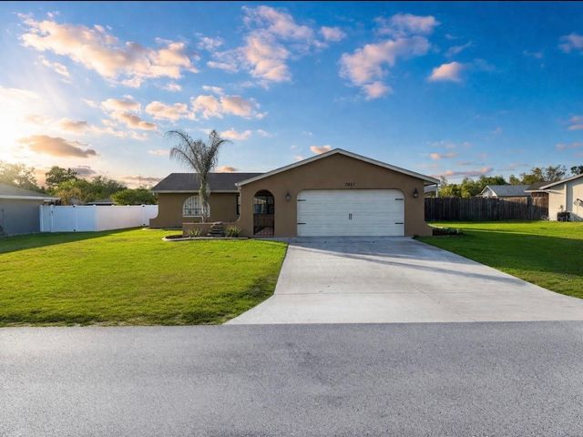 7051 LEXINGTON CIR, Brooksville, FL 34602