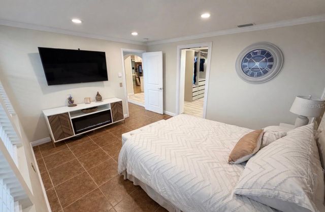 7051 LEXINGTON CIR, Brooksville, FL 34602