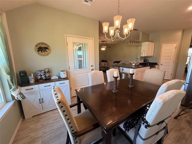 1922 Eli Avenue, Tuttle, OK 73089