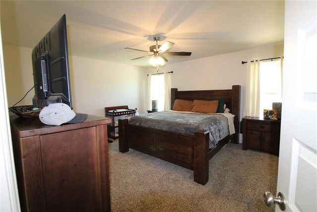 1922 Eli Avenue, Tuttle, OK 73089
