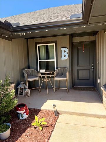 1922 Eli Avenue, Tuttle, OK 73089