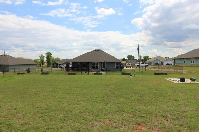 1922 Eli Avenue, Tuttle, OK 73089