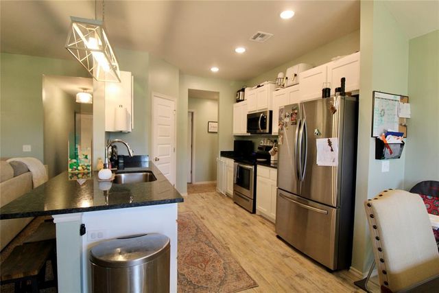 1922 Eli Avenue, Tuttle, OK 73089