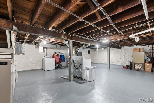 5705 Devonshire Avenue, St Louis, MO 63109