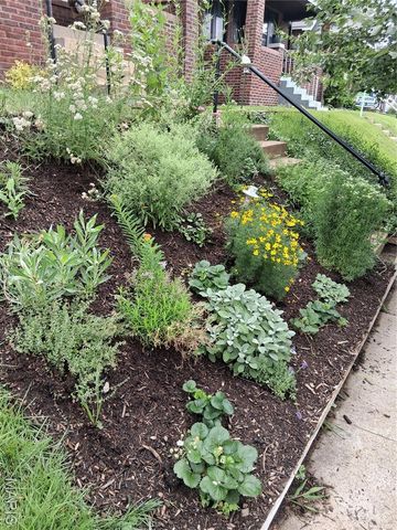 5705 Devonshire Avenue, St Louis, MO 63109