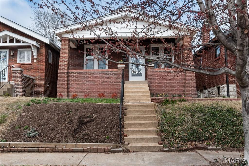 5705 Devonshire Avenue, St Louis, MO 63109