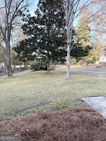 403 Broxton Lane, Manchester, GA 31816