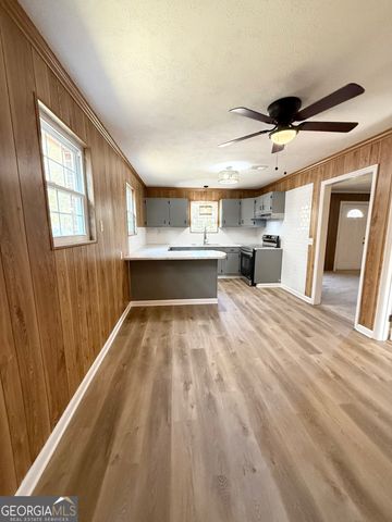 403 Broxton Lane, Manchester, GA 31816