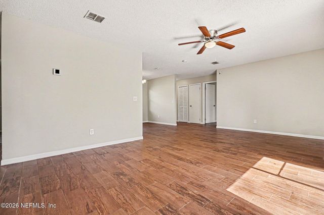 2709 PINEWOOD Boulevard N, Middleburg, FL 32068