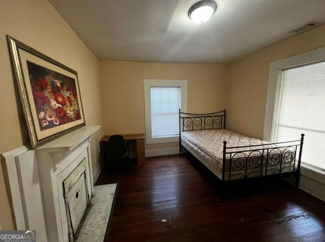 1059 Hampton Street, Atlanta, GA 30318