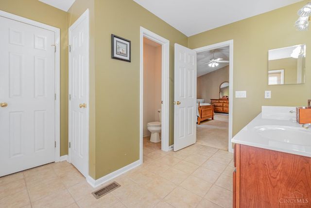 1030 Westchester Way, Union Twp, OH 45244