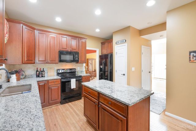 1030 Westchester Way, Union Twp, OH 45244