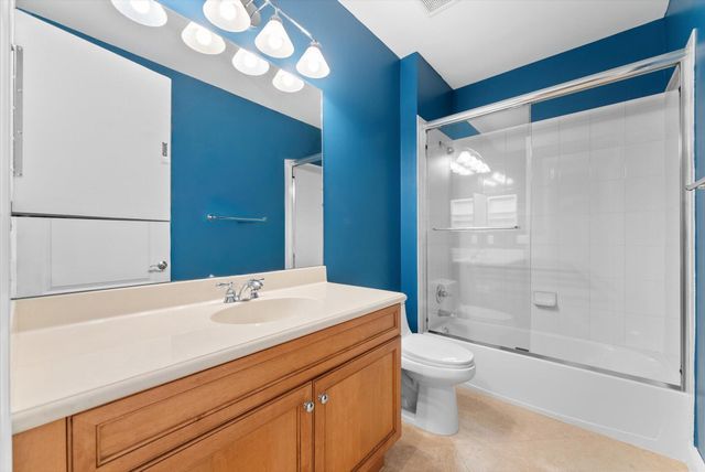 604 NE Francesca Lane, Boca Raton, FL 33487