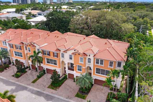 604 NE Francesca Lane, Boca Raton, FL 33487