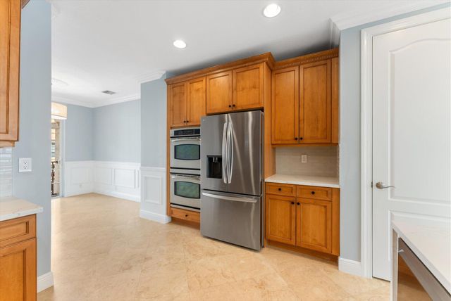 604 NE Francesca Lane, Boca Raton, FL 33487