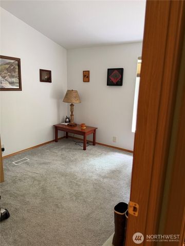 1171 Ray Hicks Street, Raymond, WA 98577