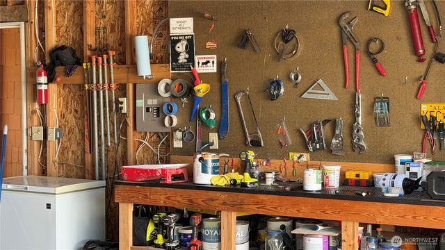 1171 Ray Hicks Street, Raymond, WA 98577