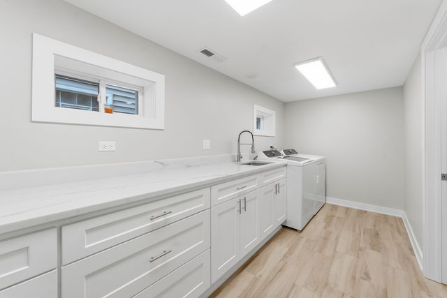 4903 N Moody Avenue, Chicago, IL 60630