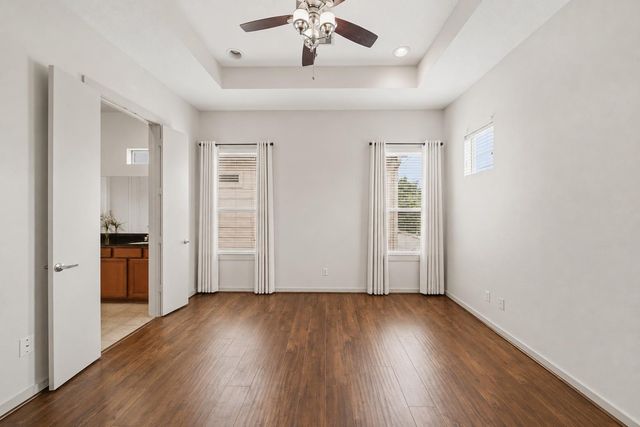 4036 Center Street, Houston, TX 77007
