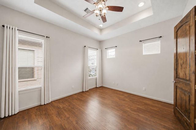 4036 Center Street, Houston, TX 77007