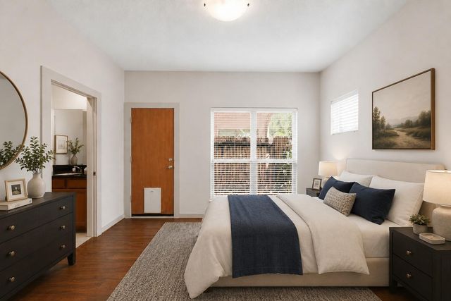 4036 Center Street, Houston, TX 77007