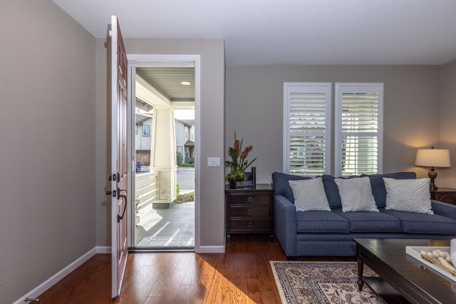 1384 Buckhorn Creek Rd, Livermore, CA 94550