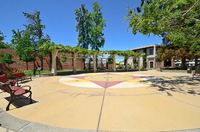 1384 Buckhorn Creek Rd, Livermore, CA 94550