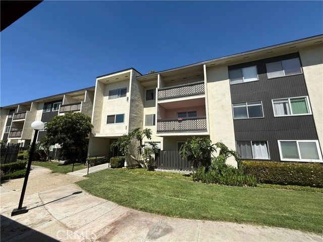 12200 Montecito Road D221, Seal Beach, CA 90740