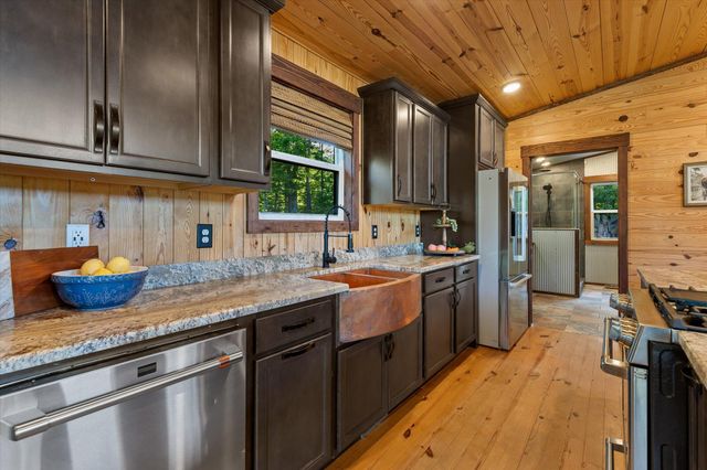 203 Lombardi Road, Soddy Daisy, TN 37379