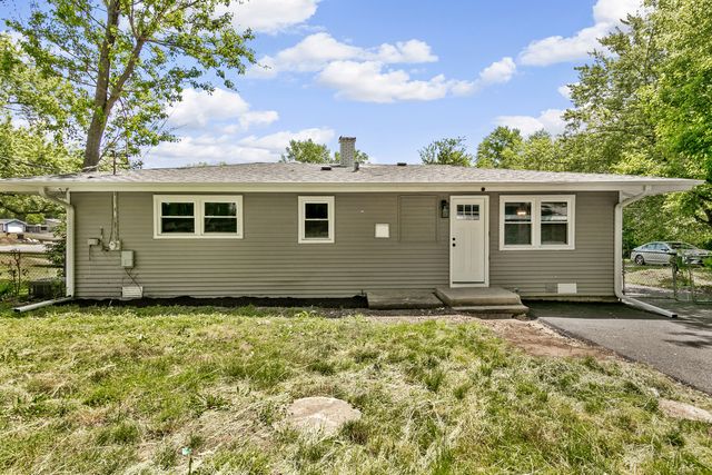 5301 Pistakee Drive, Johnsburg, IL 60051