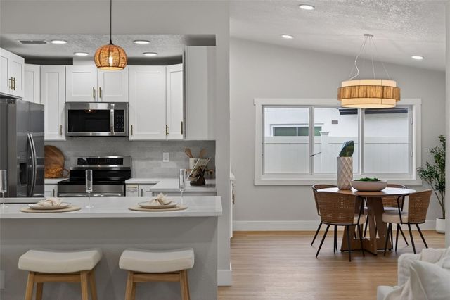 7833 BRISTOL COURT, St Petersburg, FL 33709