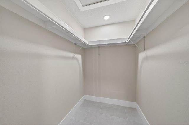 7833 BRISTOL COURT, St Petersburg, FL 33709