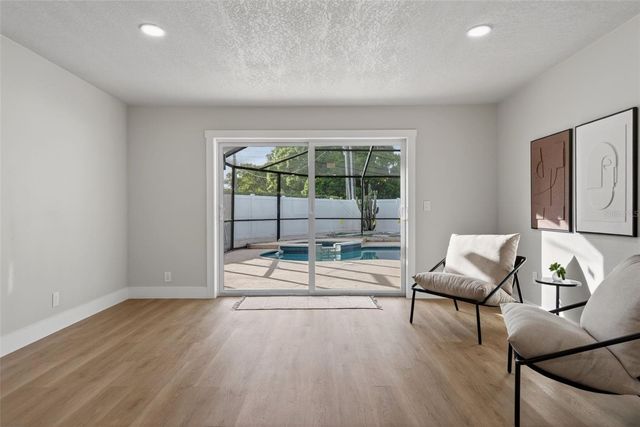 7833 BRISTOL COURT, St Petersburg, FL 33709