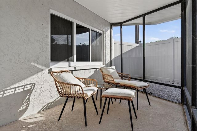 7833 BRISTOL COURT, St Petersburg, FL 33709