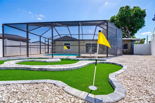 7833 BRISTOL COURT, St Petersburg, FL 33709